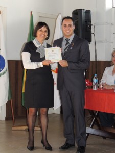 Homenageada Ivete Maria Bertollo de Alexandre Presidente Rotary Club de Pinhais Gestão 2012/2013 